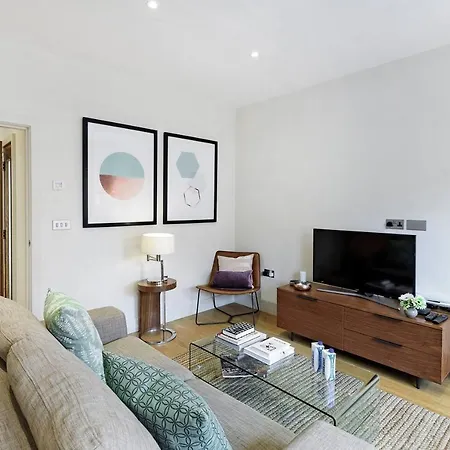 Filarmonia Property Lejlighed